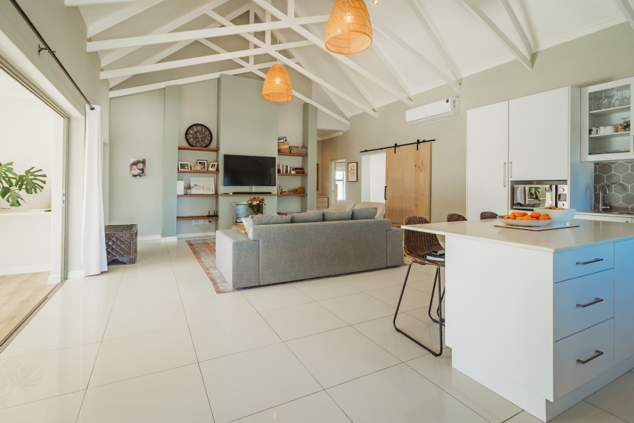 3 Bedroom Property for Sale in Mont Fleur Mountain Estate Western Cape